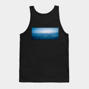 Winter - Moody Panorama Shot of Foggy Morning by Frozen River Tank Top